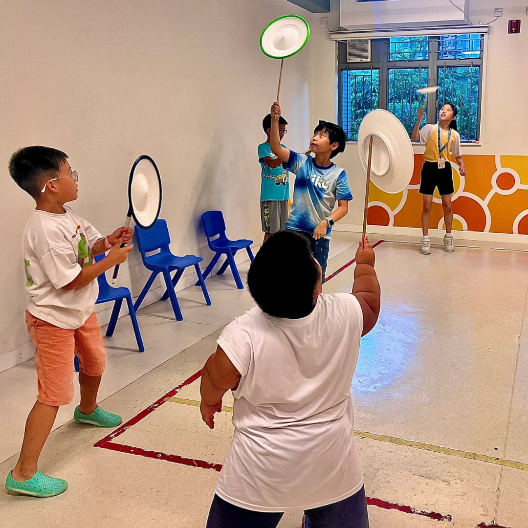 Summer juggling class